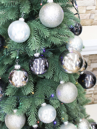 Лея в интерьере побег_2_мал