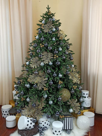 Изумрудная